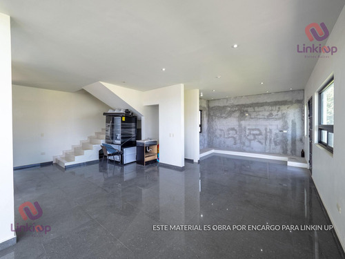 Quinta - Casa Con Alberca Y Papala En Venta Portal De Zuazua En Zona Portal Del Norte