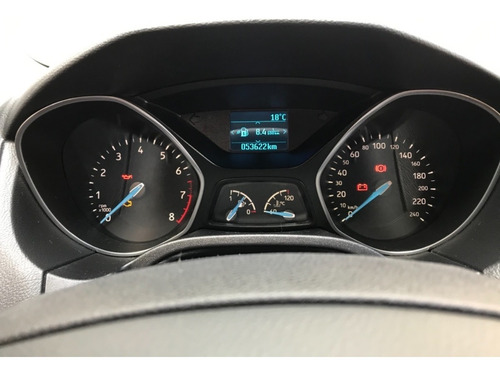 Ford Focus S 5p Mt