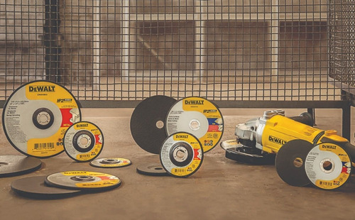 Imagem 2 de 3 de Disco Corte Inox Hp2 7 X 1,9mm X 7/8 Dewalt Dw84706