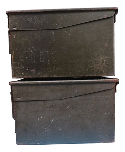 Par De Cajas Militares Antiguas Para Cartuchos .45 Y 7.62 Mm (Usado)