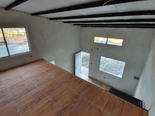 Imagen 18 de 19 de Galpon De 250 M2 Con Oficinas A Estrenar, Terreno De 1.250 M2 - Sobre Asfalto!