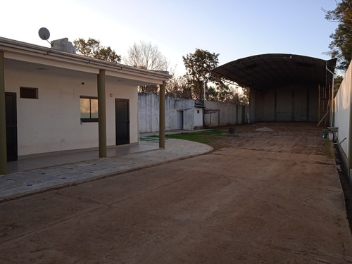 Imagen 1 de 6 de Vendo Galpón Con Oficinas 40.000 Dólares Saldo 42 Meses