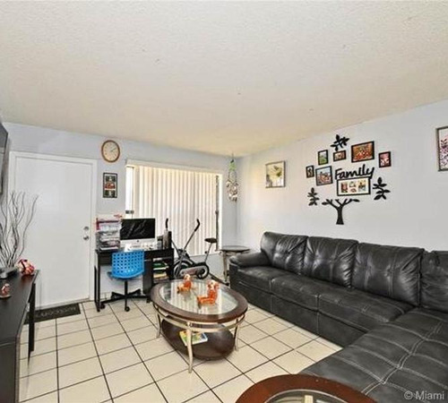 Imagen 2 de 8 de Departamento 3 Ambientes En Miami!!! Inmejorable Renta!!!