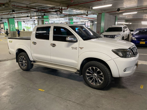 Imagen 13 de 25 de Toyota Hilux