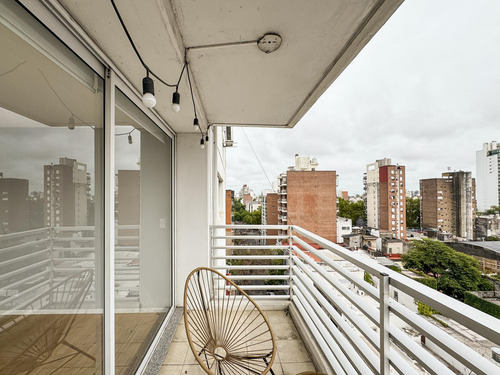 Departamento Piso Exclusivo Con 2 Dormitorios Y Mega Balcón