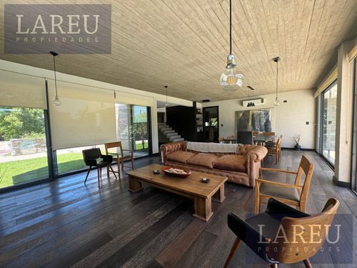 Casa En Venta, Barrio Privado Las Liebres