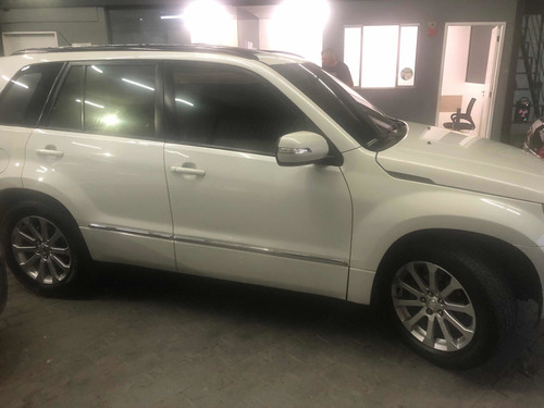 Imagem 10 de 11 de Suzuki Grand Vitara 2014 2.0 2wd Aut. 5p