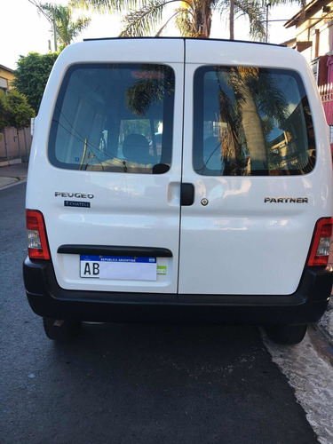 Peugeot Partner 2017 1.4 Furgon Presence Aa