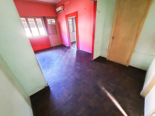 Imagen 5 de 14 de Departamento Tipo Casa En Venta En Lanus Este
