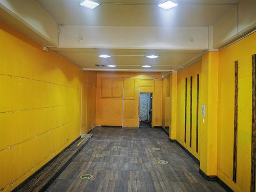 Local Comercial En Arriendo Irarrazaval Con Vicuña Mackenna