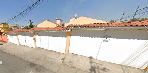 Venta De Casa En Ciudad Lopez Mateos, Margarita Maza De Juarez, Atizapan, Estado De Mexico, Mbdelr