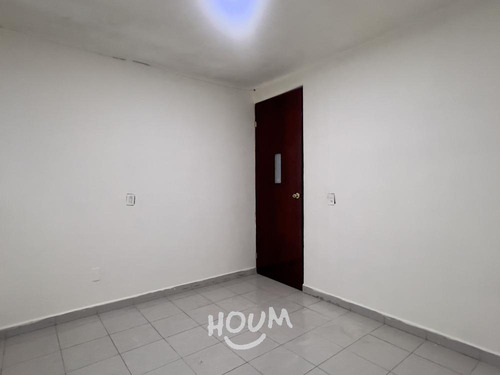 Departamento En Ciudad Azteca 1ra Sección, Ecatepec De Morelos Con 3 Recámaras, 63 M², Id: 153059