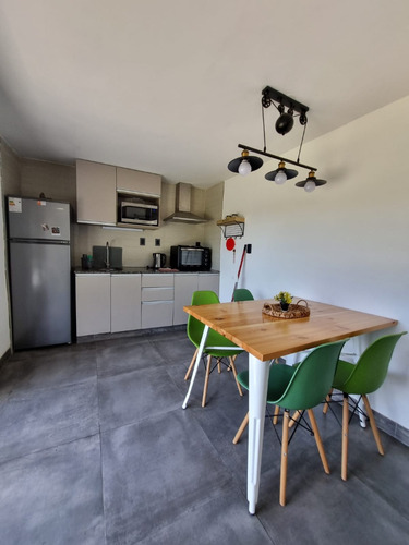 Vendo Preciosa Casa De 1 Dormitorio En Villa Serrana Con 1000 Mts2 De Terreno