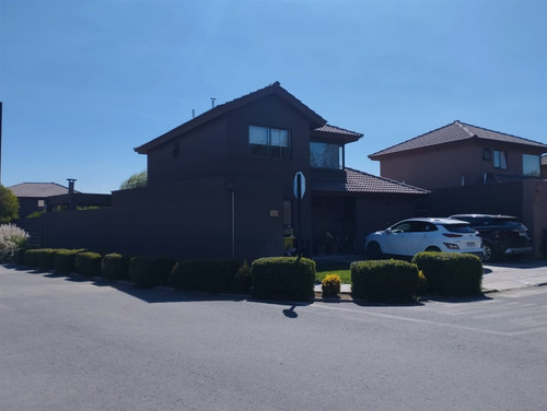 Oportunidad Venta 3d+3b Quincho El Remanso De Chicureo