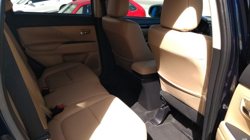 Imagen 6 de 13 de Mitsubishi Outlander Limited 2018