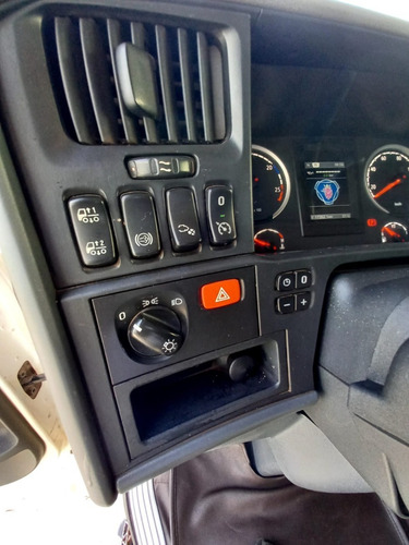 Imagem 11 de 15 de Scania R440 13/14 - R$60mil Abaixo Da Fipe