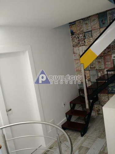 Cobertura À Venda, 3 Quartos, 3 Suítes, 2 Vagas, Tijuca - Rio De Janeiro/rj - 21592