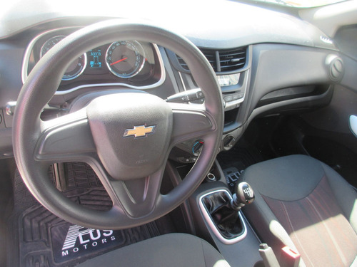 Imagen 5 de 7 de Chevrolet Aveo 2018 1.5 Ls Mt