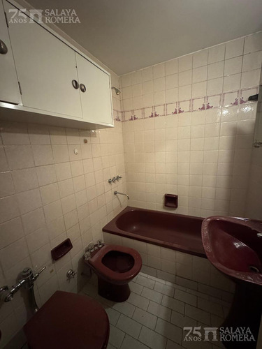 Venta - Semipiso Av Santa Fe 2 Dormitorios Y Dependencia