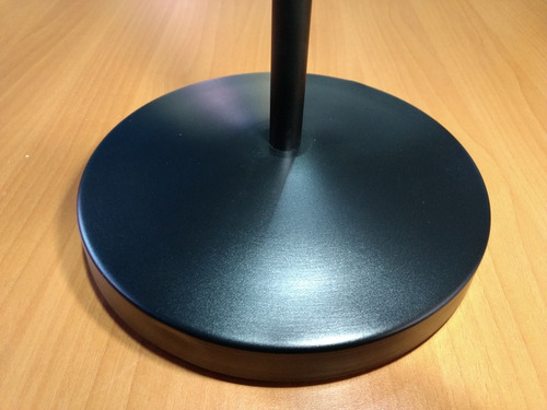 Stand Pedestal De Microfono De Piso Recto Kst-102 Harden Color Negro