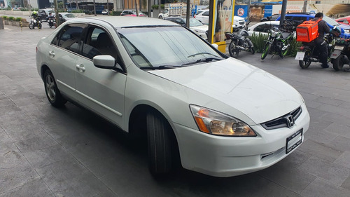 Honda Accord 2005