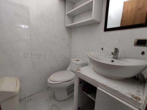 Milagros Inmuebles Oficina Alquiler Barquisimeto Lara Zona Centro Economica Comercial Economico Código Inmobiliaria Rent-a-house 23-21115