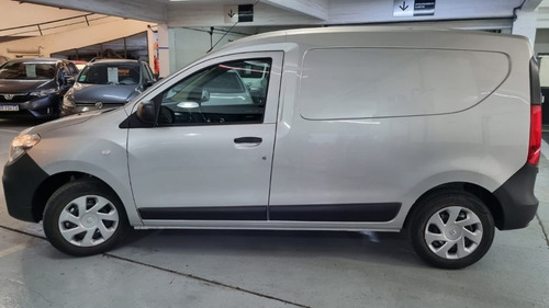 Imagen 5 de 25 de Renault Kangoo Express 1.6 Emotion 0km 2a. Stock Oferta (mb)