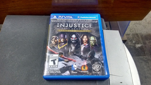 Injustice Gods Among Us Ps Vita,portada Impresa.