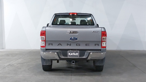 Ford Ranger 3.2 DIESEL XLT CREW CAB AUTO 4WD