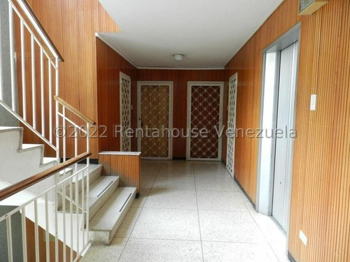 Imagen 3 de 11 de Apartamento En Venta Los Palos Grandes Mls #22-19868 -- Sandra Briceño 04142730017