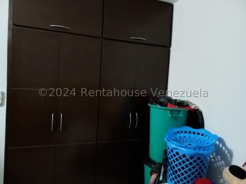 Apartamento En Venta Guarenas La Vaquera Fn