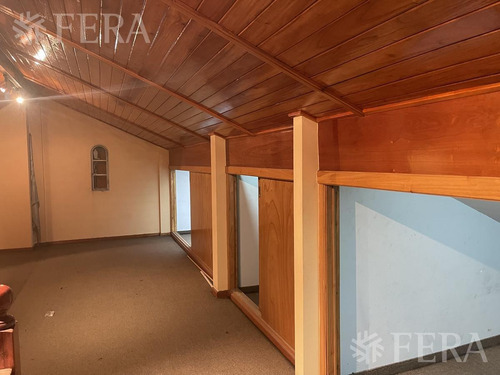 Imagen 12 de 17 de Venta Casa 4 Ambientes Con Jardín, Cochera, Quincho Y Fondo Libre Con Piscina En Wilde (30086)