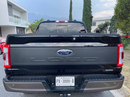 Imagen 10 de 11 de Ford Lobo Lariat 2021 3.5 Doble Cabina 4x4 Platinum Raptor