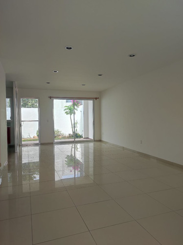 Casa En Venta O Renta En El Refugio Queretaro