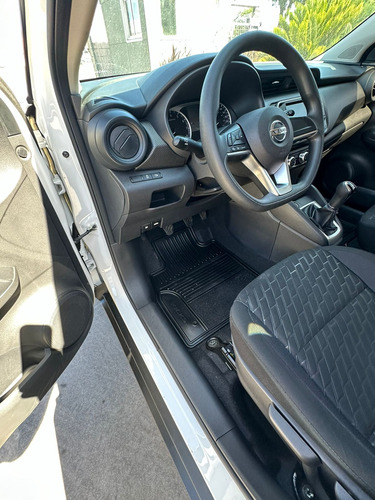 Nissan Kicks 1.6 Sense