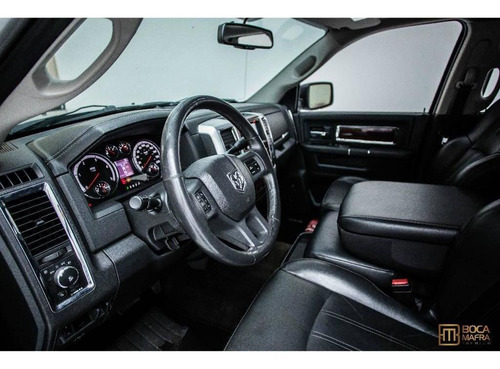 Imagem 4 de 11 de Ram 2500 6.7 V6