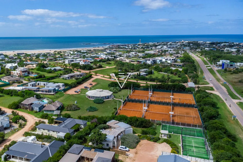 Venta Terreno 1100 M2 Club De Mar José Ignacio (cmu21)
