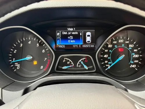 Ford Focus 2.0 Titanium At