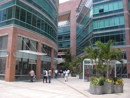 Oficina En Venta En Ciudad Center De Boleíta Norte 24-15732 Cs