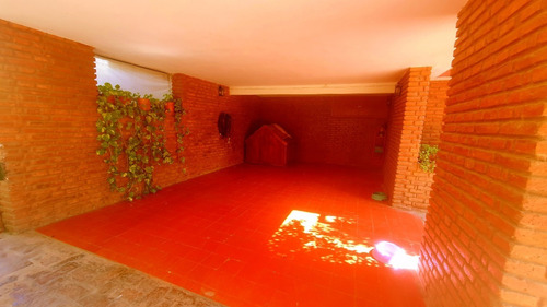 Imagen 19 de 30 de Villa Allende Golf-cóndor Alto-alquiler-frente A Cancha- Amoblada-pileta- 6 Dorm-