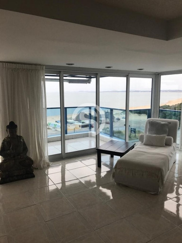 Apartamento En Beverly Tower- Ref: 2966