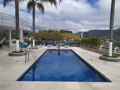 Imagen 2 de 30 de Quinta Espectacular En Venta Los Teques Miranda