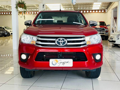 Imagem 2 de 13 de Toyota Hilux Srv