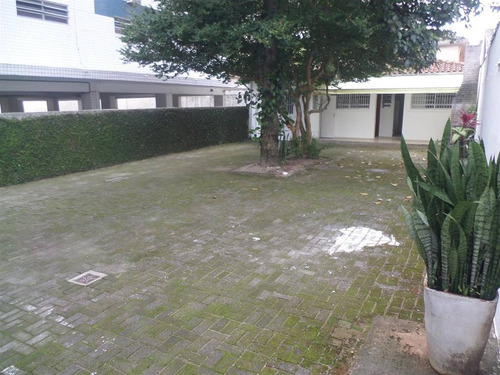 Imagem 11 de 30 de Lindo Sobrado Comercial Para Voce Montar Sua Empresa Bem Localizado Num Dos Melhores Lugares De Santos Bem Dividido E Com Espaço De Sobra - Hm2654
