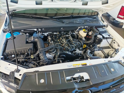 Imagen 13 de 15 de Volkswagen Amarok Comfortline 4x4 Manual Bi- Turbo #28