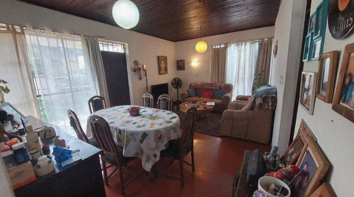 Venta Cómoda Y Sólida Casa Buen Sector Residencial V Alemana