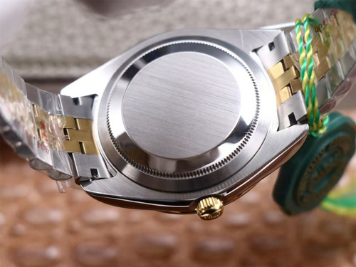 Reloj Rolex Datejust De 36mm Con Índices En Color Champán