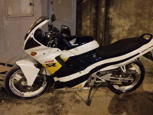 Honda Cbr 450sr
