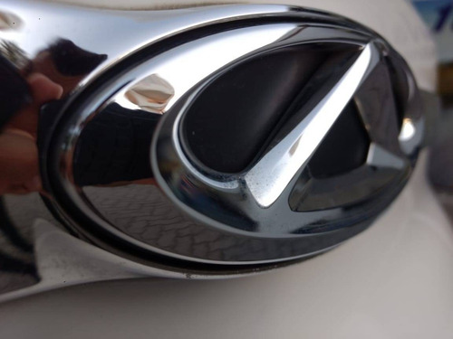Imagem 3 de 9 de Chery Tiggo 2 1.5 Mpfi 16v Flex Act 4p Manual