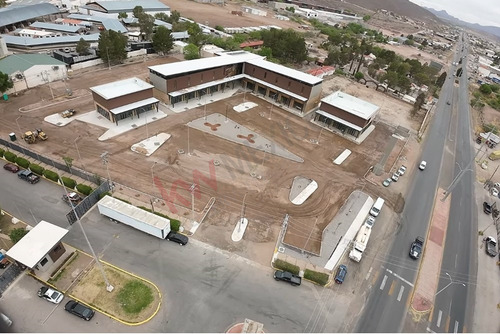 Local En Renta De 302.50 M2 En $116,462 En Plaza Pastizal En La Unión Ganadera De Chihuahua Km 8...